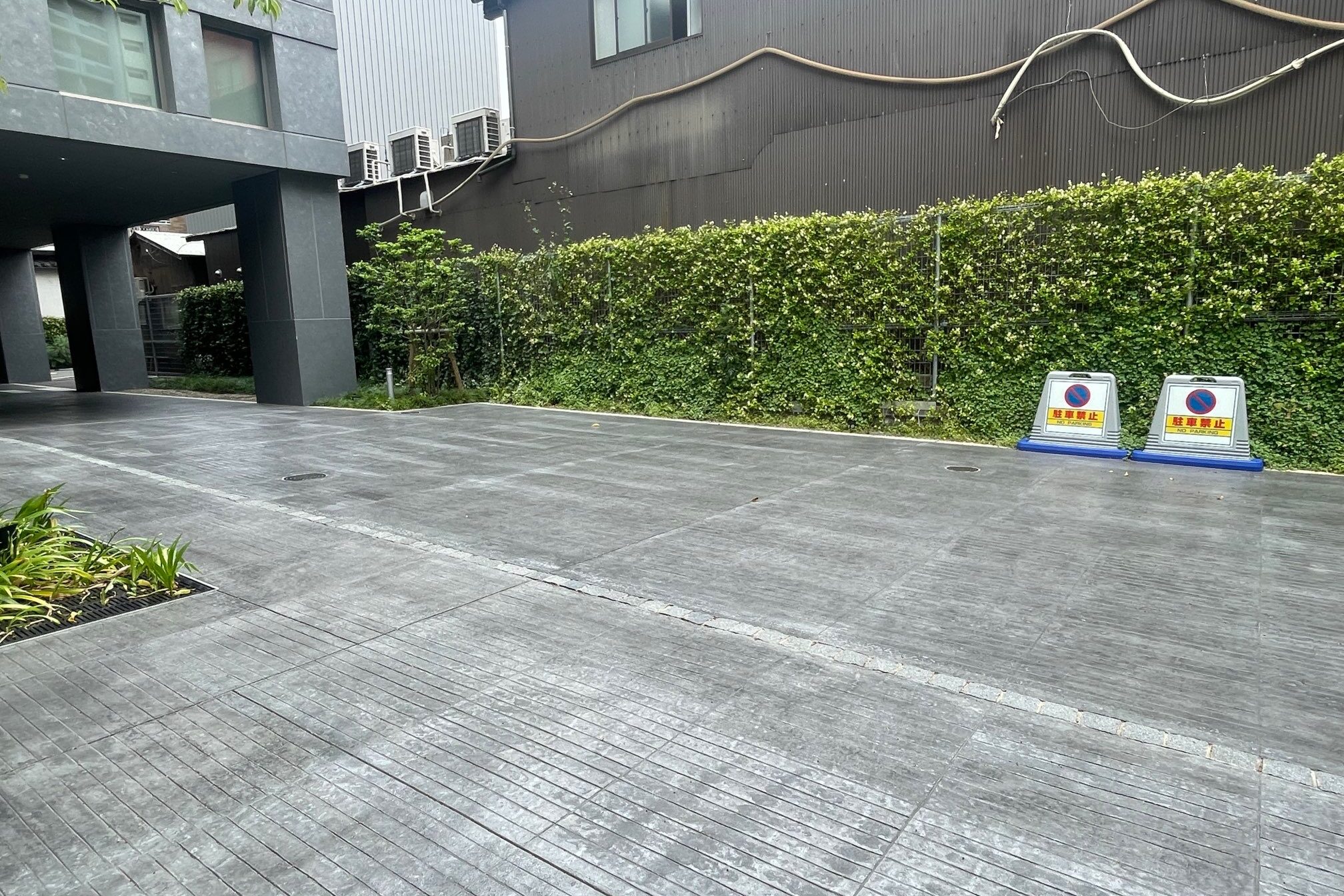 身障者用駐車場