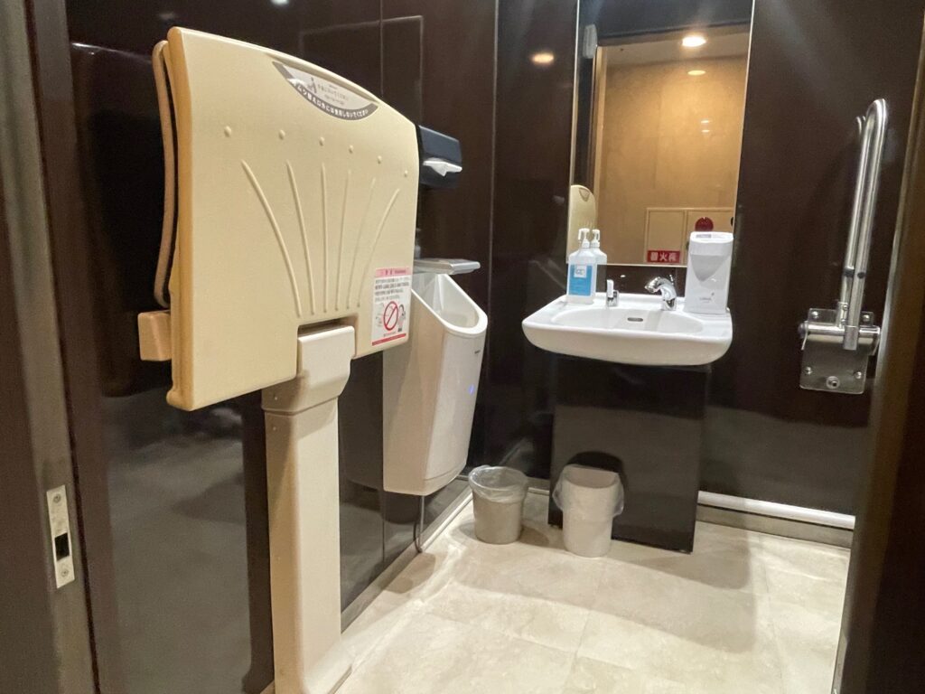 多機能トイレ②