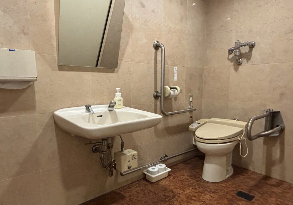 バリアフリートイレ