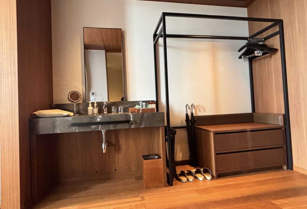 洗面、ハンガーラック