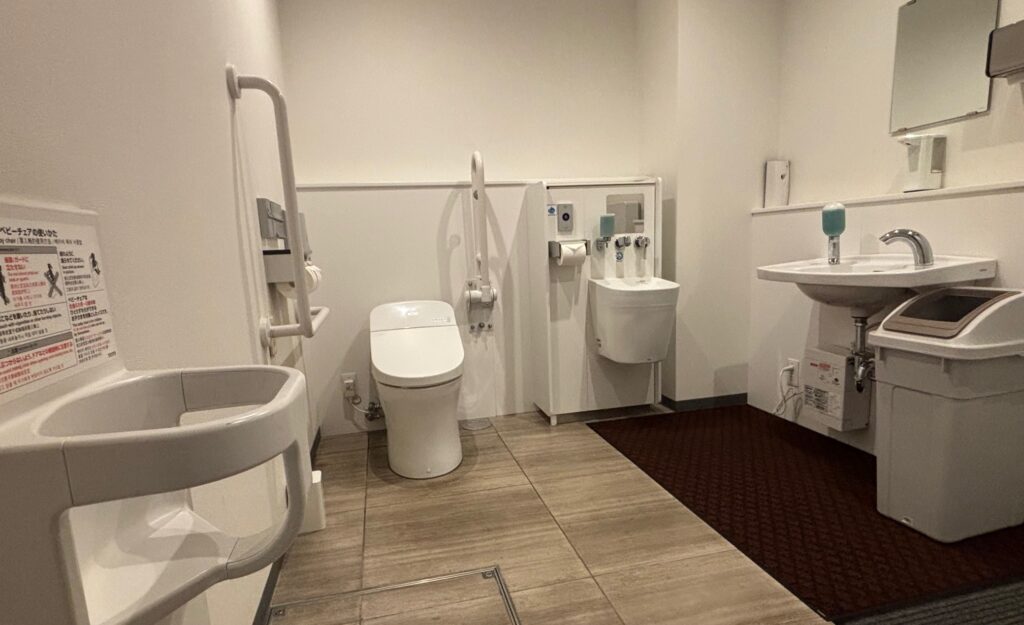バリアフリートイレ